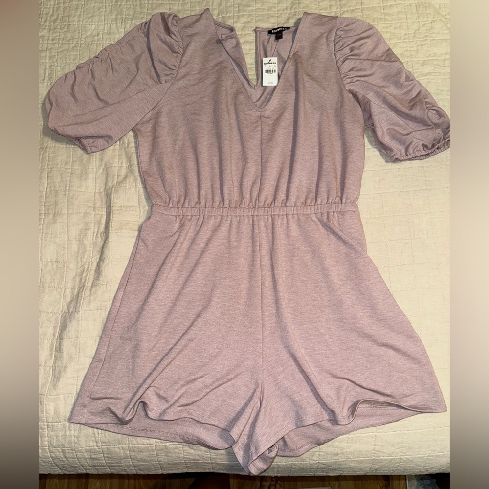 Express romper with puffed sleeves, size L, light pink